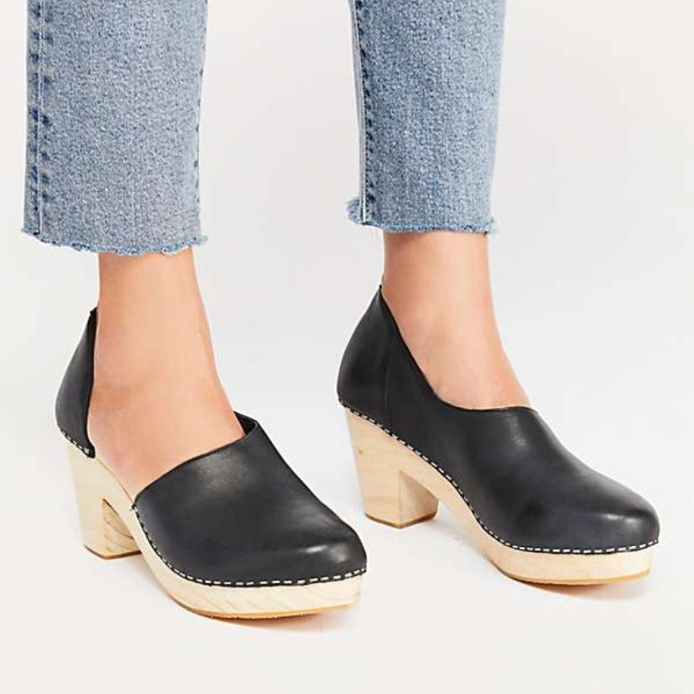 Free People Monroe Black Leather Clog *NWT*
